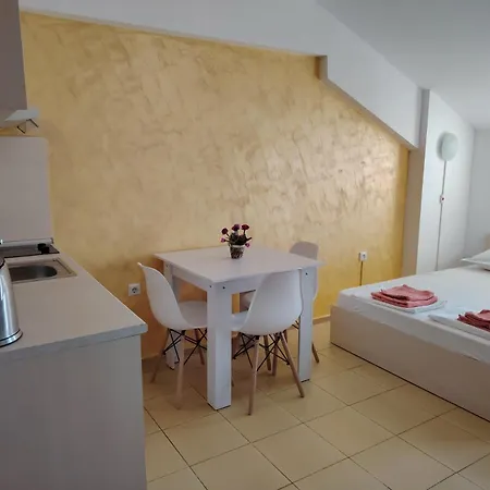 жасмин клуб Appartement *