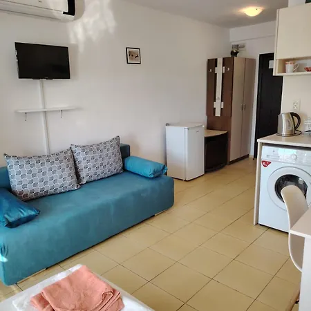 жасмин клуб Apartment