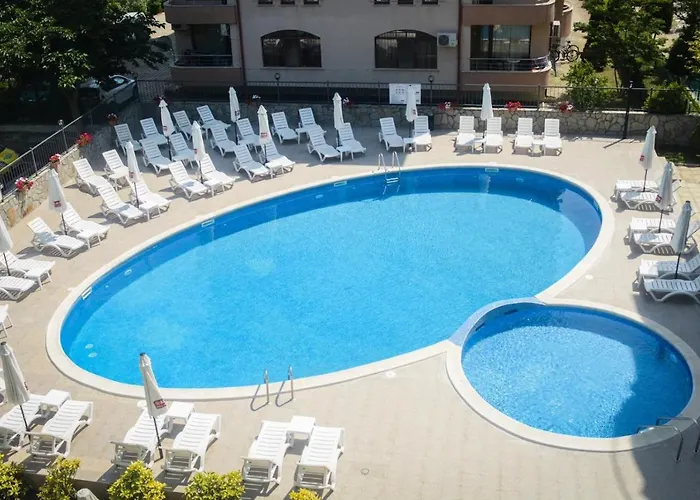 жасмин клуб * Slantchev Briag