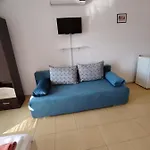 жасмин клуб *